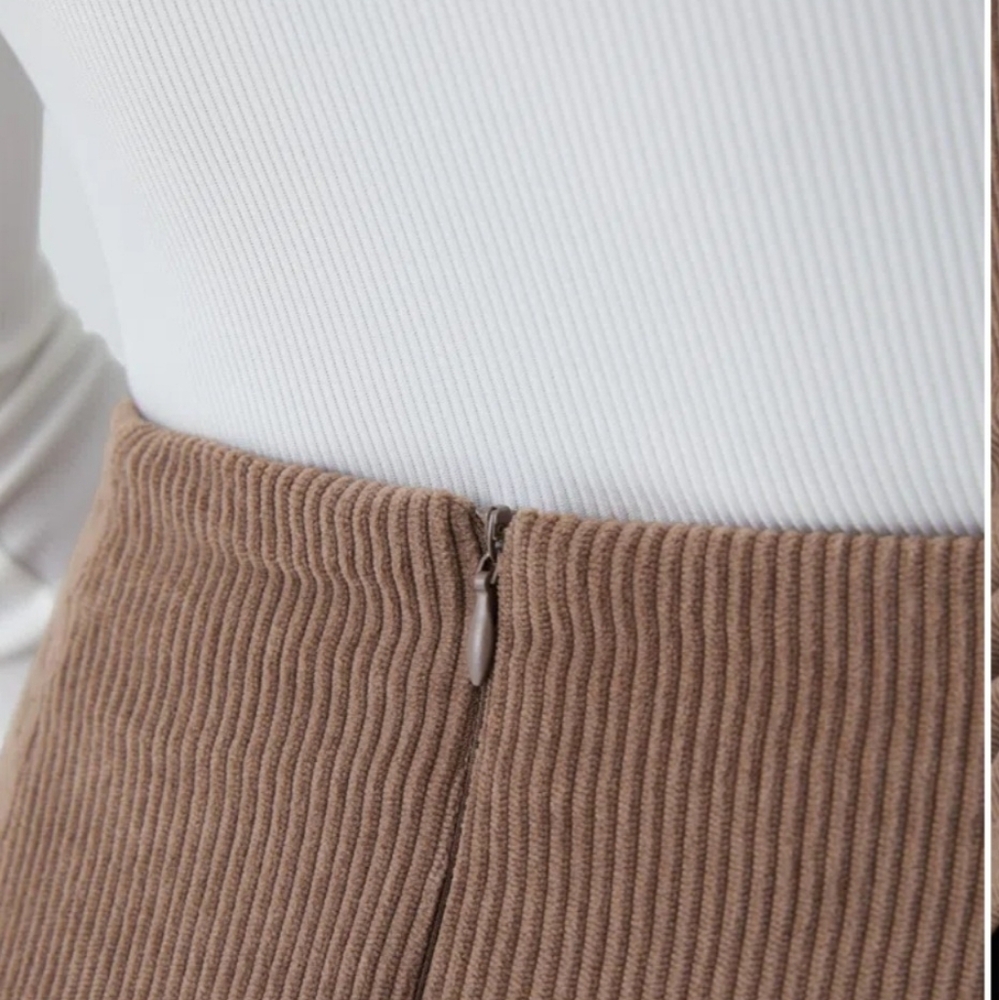 Halara Mini Corduroy Skirt - Picture 4 of 7
